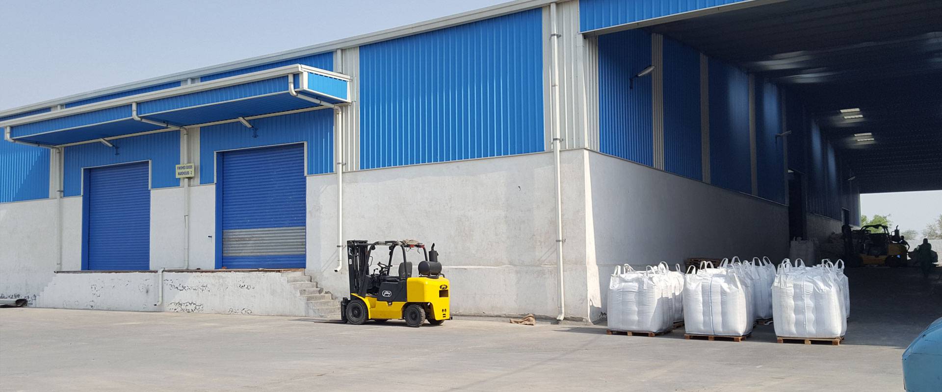 Chimique manufacturing facility